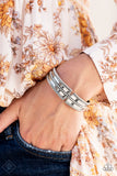Simply Santa Fe Blue Paparazzi Fashion Fix-Oct 10-22 All Eyes On U 